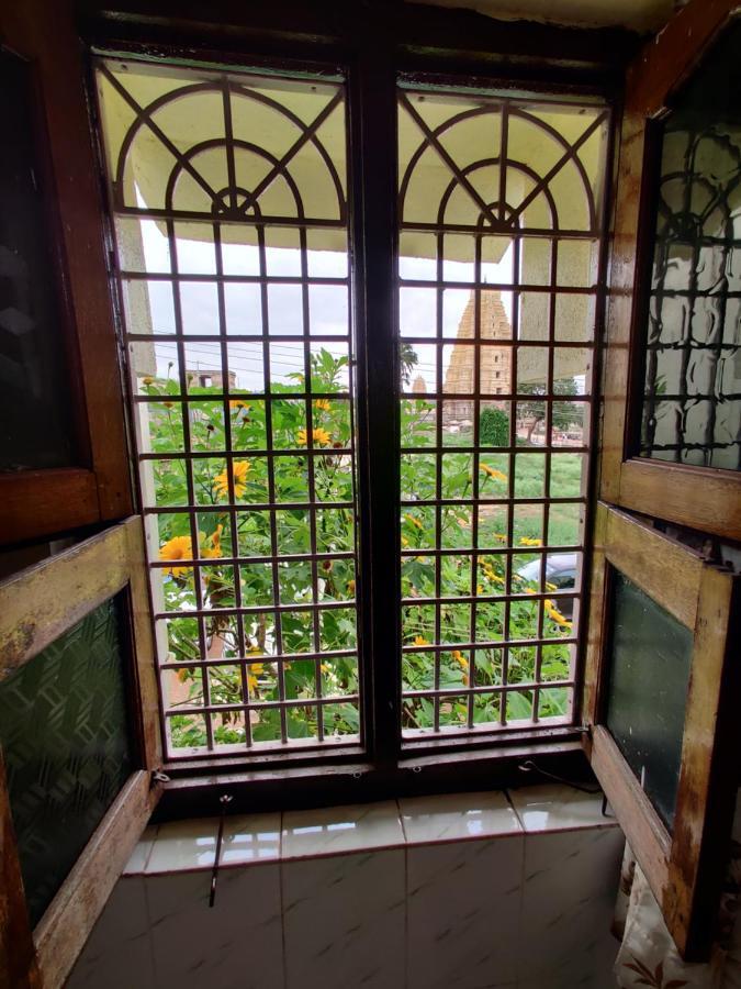 Ranjana Guesthouse Hampi Exteriör bild